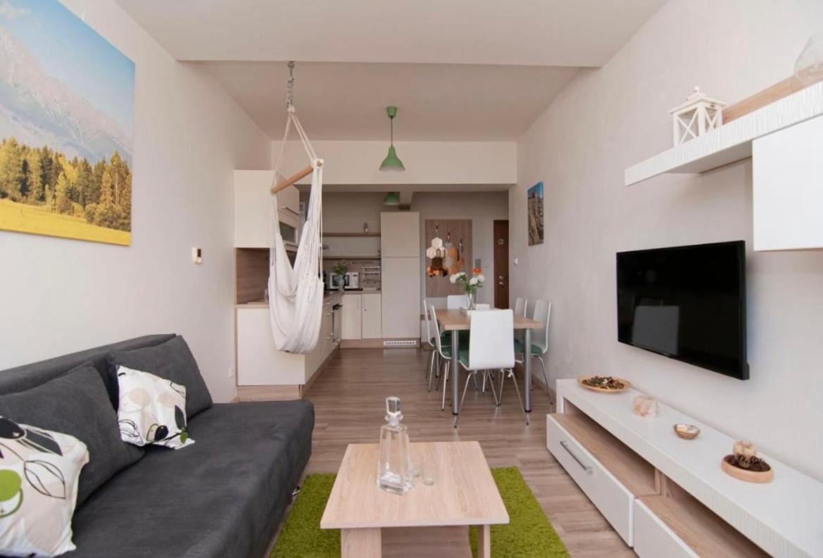 Apartman Lomnica - Vysoke Tatry Vel'ka Lomnica Eksteriør billede